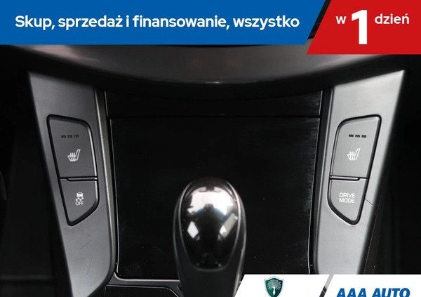 Hyundai i40 cena 66000 przebieg: 63908, rok produkcji 2017 z Kościan małe 379